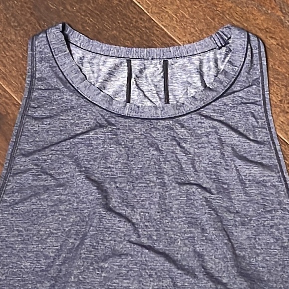 Lululemon Blue Grey Racerback Tank Top Size 6 - Picture 2 of 5